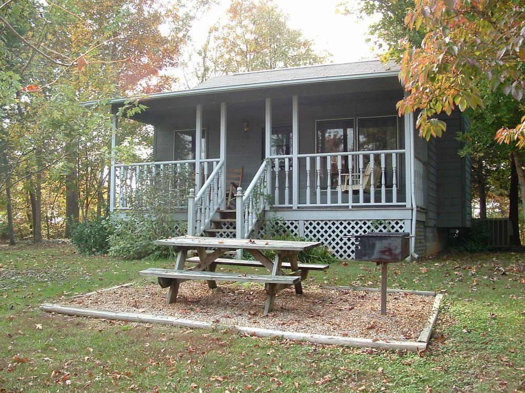 Blue Mountain Mist Country Inn Sevierville Exterior photo